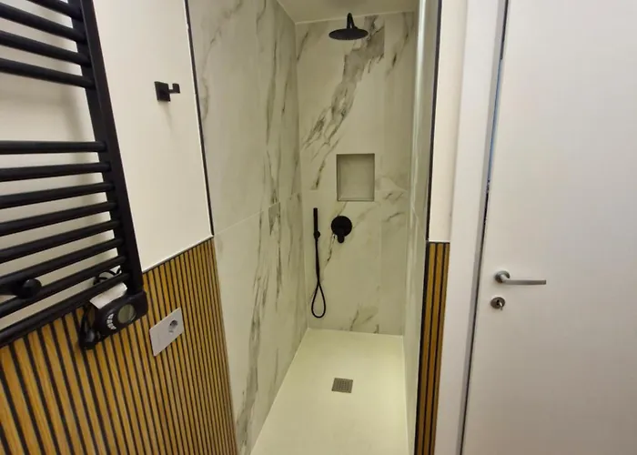 Dimora Cassoli شقة